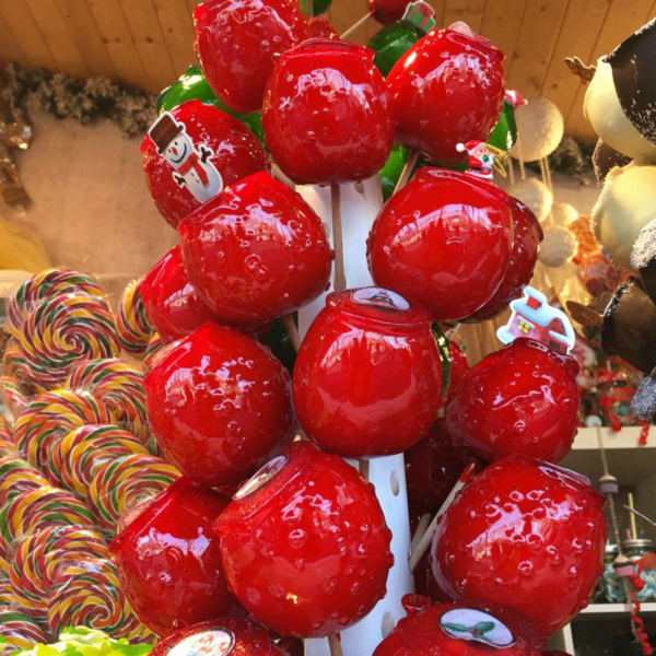 Pomme D Amour Paris Rouge Des 3 5 Les Confiseries De Mouffetard